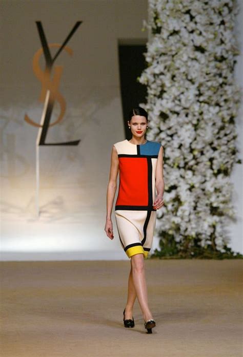 Storia del vestito Mondrian disegnato da Yves Saint Laurent